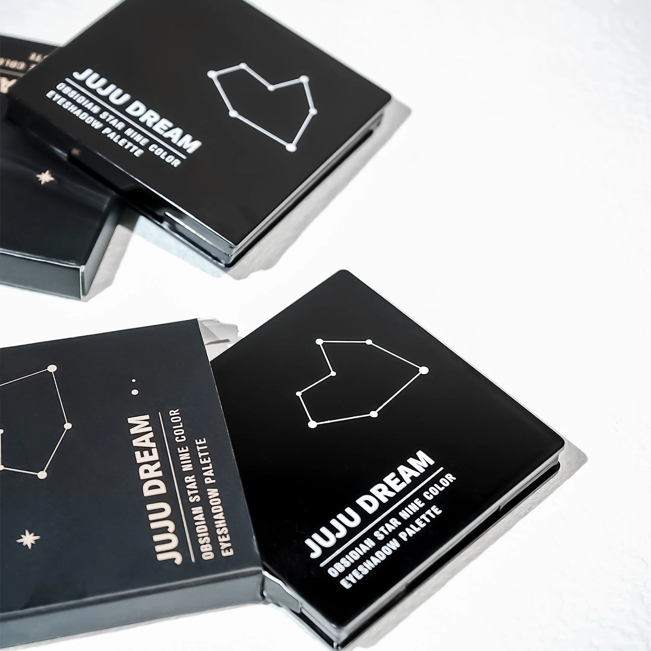Black Light Star 9-Color Eyeshadow Palette